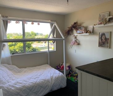 Situated in what is quickly becoming one of Hamilton's most sought ... - Photo 1