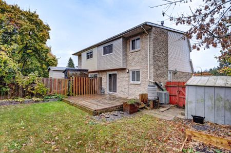 For Lease - 22 Berwick Place, Kitchener, Ontario - Photo 3