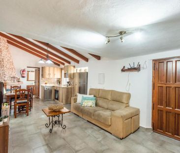 Cortijo For Long Term Rental In El Cañuelo In Maro - Photo 2