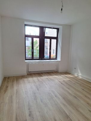 Beilstr. 15, 4-Zimmer-Wohnung im 1. OG links - frisch sanierte großzügige Räume - Photo 1