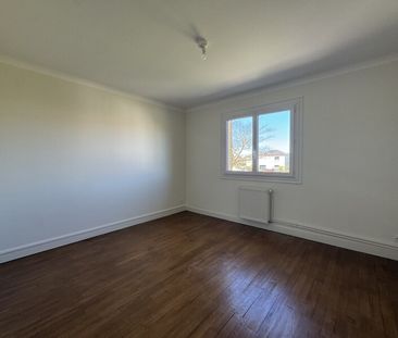 Location Maison 4 pièces 85m² ST JEAN LE BLANC 45650 - Photo 2