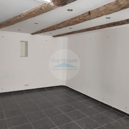 Location : appartement F2 à CARPENTRAS - Photo 3