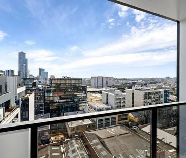 Stylish 2 bedroom in First Class Location & great building amenities - Photo 6