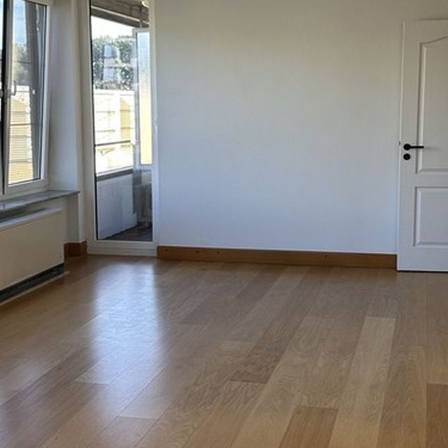Appartement te huur in Genk voor € 910 met 2 slaapkamers - Photo 1