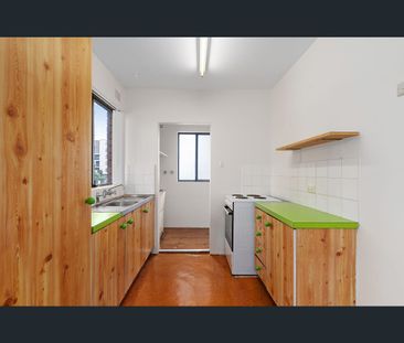 10/21 Lachlan Street, Warwick Farm, NSW 2170 - Photo 6