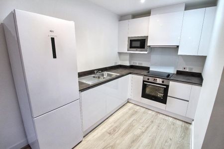 1 bedroom apartment to rent - Photo 4