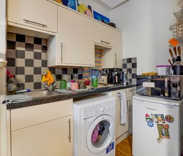 61 London Road, Canterbury - Photo 3