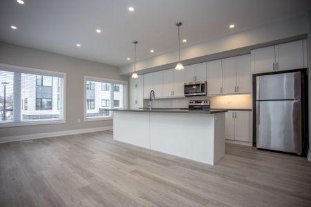 For Lease - 1497 PURCHASE Place, Innisfil, Ontario - Photo 5