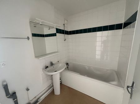 Location - Appartement T3 - 68 m² - Audincourt - Photo 5