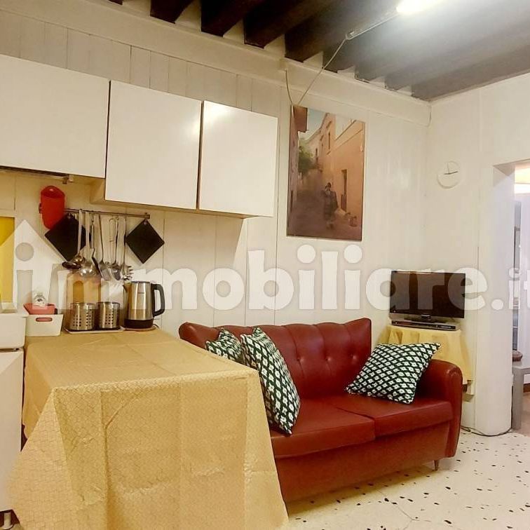 Appartamento Calle de le Tre Crose 5094, Santi Apostoli - San Canciano, Venezia - Photo 1