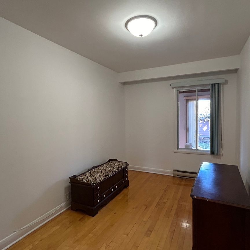 Condo for rent, Montréal-Ouest - Photo 1
