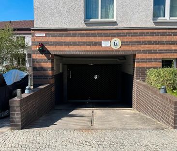 Frisch sanierte 2-Zimmer-Wohnung mit Wintergarten, Tiefgarage und A... - Photo 6