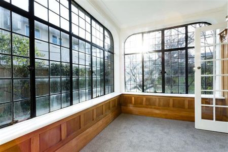 Fully Inclusive Rooms from $175 *Two Weeks Rent Free - Photo 2