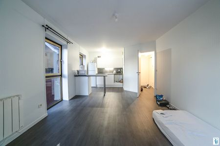 Location Appartement 2 pièces 45m² ROUEN 76000 - Photo 2