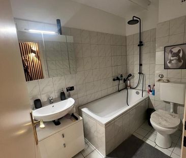 Helle 2,5 Zimmer -Wohnung mit Balkon in Oberilp ab 01.04.2026 - Photo 5