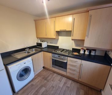 2 bedroom flat to rent - Photo 4