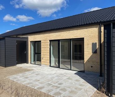 Nyopført 4-værelses rækkehus på Ronjasvej i Vestbjerg - Foto 4