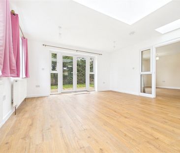 Carston Grove, Calcot, Reading, Berkshire, RG31 - Photo 5