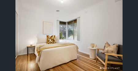 Corner Block Convenience in the Heart of Bundoora - Photo 3