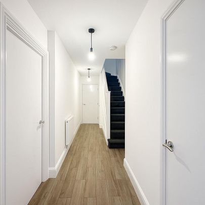 West End Street, High Wycombe - Photo 1