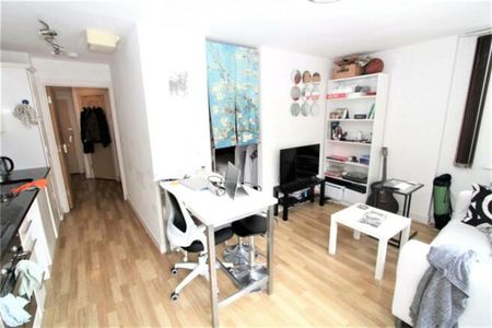 Kimber House, SO14 - Photo 3