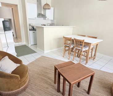 Location Appartement 1 pièce 37m² BORDEAUX 33000 - Photo 5