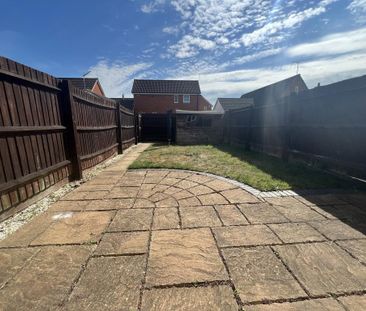 2 bedroom semi-detached house to rent - Photo 6