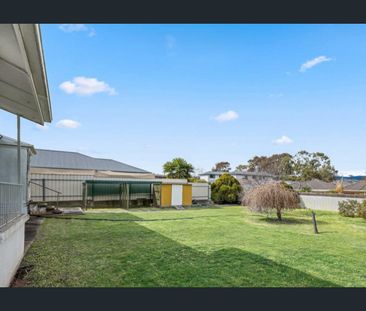 3 Burton Avenue, Windsor Gardens, SA 5087 - Photo 4