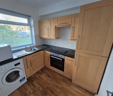 1 Bed Flat, Cambridge Road, SW20 - Photo 3