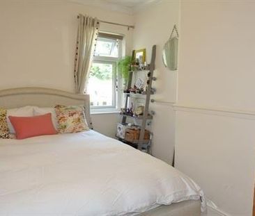 2 bedroom semi-detached house to rent - Photo 6