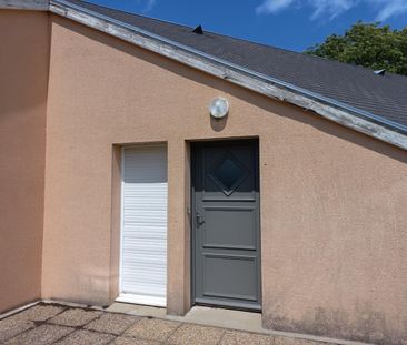 Location Maison 2 pièces 49 m² Pouligny-Notre-Dame - Photo 1