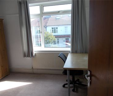 Student Properties to Let - Photo 4