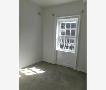 Flat 3, 21 Wyle Cop, Shrewsbury, SY1 1XB - Photo 3