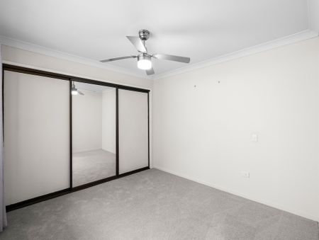 9 Glenalwyn Street, Holland Park QLD 4121 - House For Rent | Domain - Photo 4