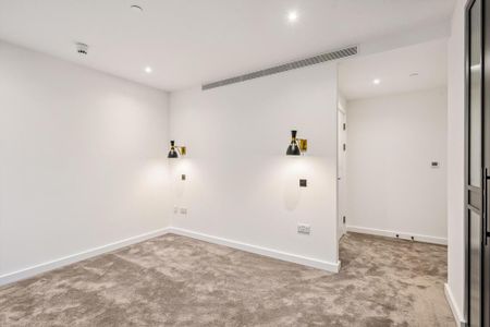 3 bedroom flat to rent - Photo 4