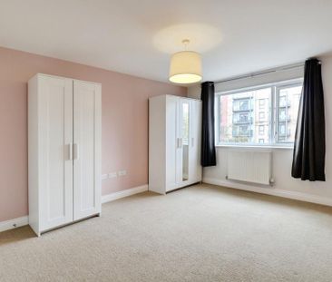 2 bedroom flat to rent - Photo 5