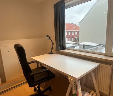 Charmant huis te huur in Harelbeke - Photo 4