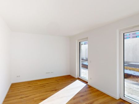 Helle 2-Zimmer Erdgeschosswohnung mit EBK und Südterrasse - Photo 2