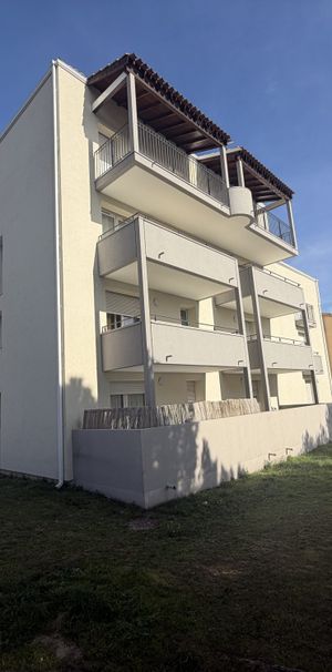 Père Soulas - T2 - 46.11 m² - Photo 2