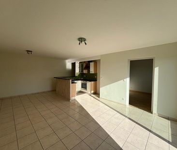 Location Appartement 2 pièces 50m² - Photo 2