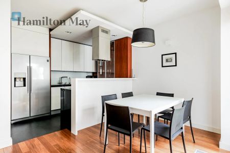 Stylowy apartament w prestiżowej rezydencji Restaura Górskiego, w samym centrum Warszawy - Zdjęcie 2