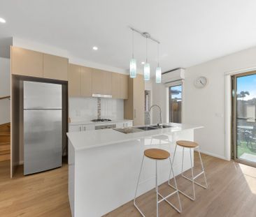 3/52 Santa Monica Drive, Keilor Lodge VIC 3038 - Photo 1