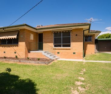 47 ANDERSON STREET, Wodonga VIC 3690 - House For Rent | Domain - Photo 3