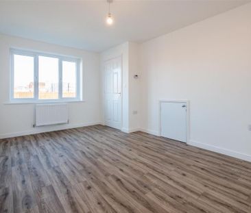 3 bedroom detached house to rent - Photo 1