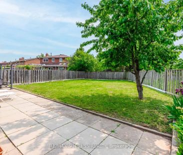 7 Point O'Woods Drive #Upper - Photo 4