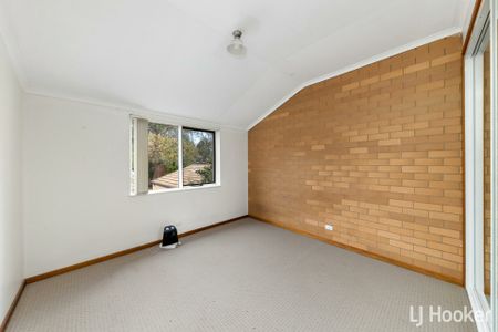 15 Disney Court, Belconnen ACT - Photo 3
