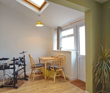 1 Bedroom Home – To Let - Photo 2