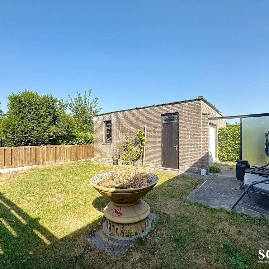 Lichtrijke bungalow met twee slaapkamers nabij het centrum van Sleidinge - Photo 1