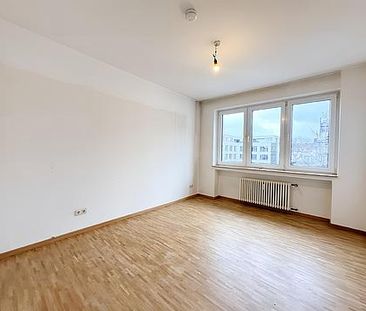 SANIERTE 2-ZIMMERWOHNUNG IN DER STADTMITTE ZU MIETEN! - Photo 5