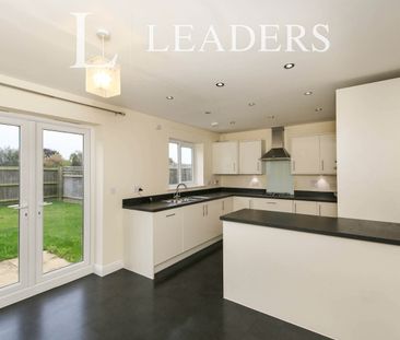 3 bedroom end of terrace to rent Arun Court, Spalding - Photo 5